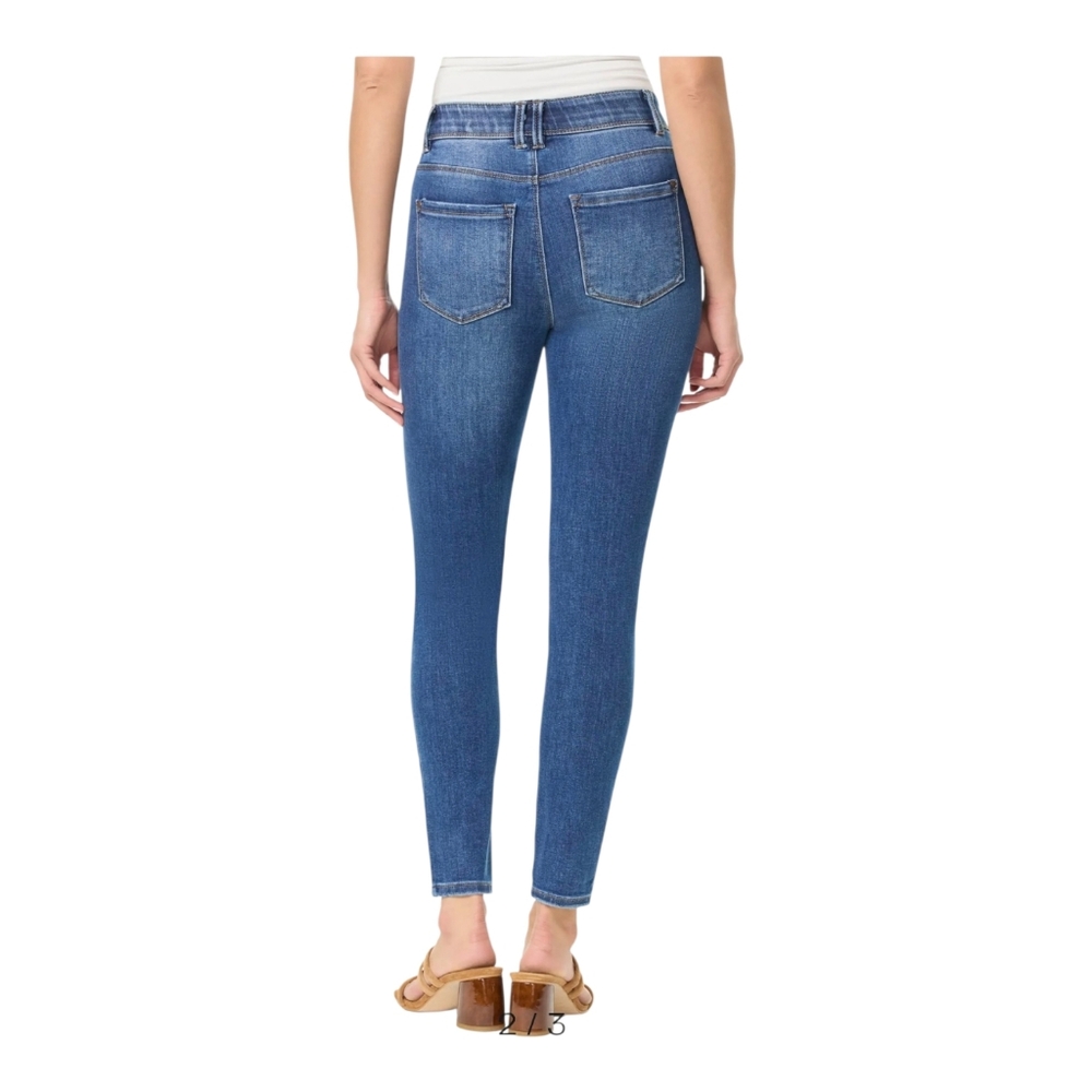 CURVE APPEAL High-Rise Skinny Jeans In :Union Wash New With Tags SZ:2 - Picture 3 of 8